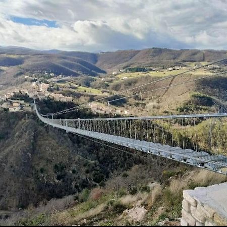 Locazione Turistica Via Valle Verde 24 Colfiorito Bagian luar foto